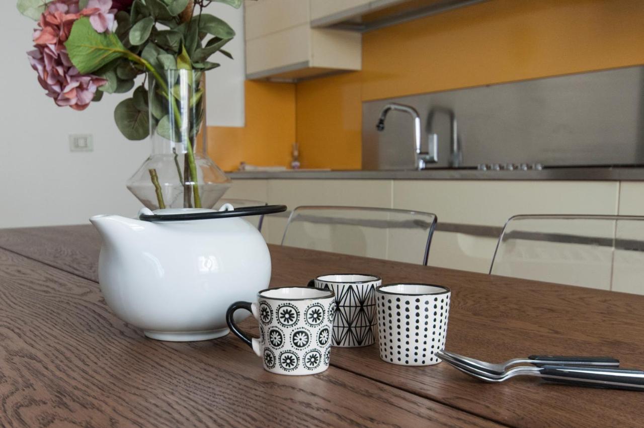 Youhosty - Dei Piatti 3 Appartement Milaan Buitenkant foto